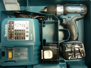 Masina de gaurit si insurubat, Makita BDF442RFE