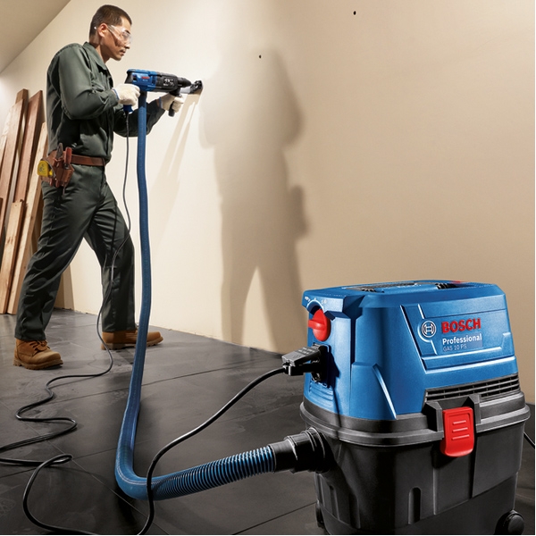 Bosch - GAS 15 PS - Aspirador seco-húmedo, 1100 W, 270 mbar, 15 L, enchufe  herramientas eléctricas, función de soplado, Interruptor limpieza del  filtro, Wunderhaff.es - Tienda online de herramientas eléctricas