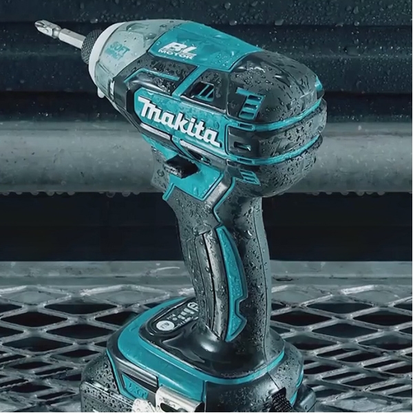 Makita DTS141Z - Masina de insurubat cu 